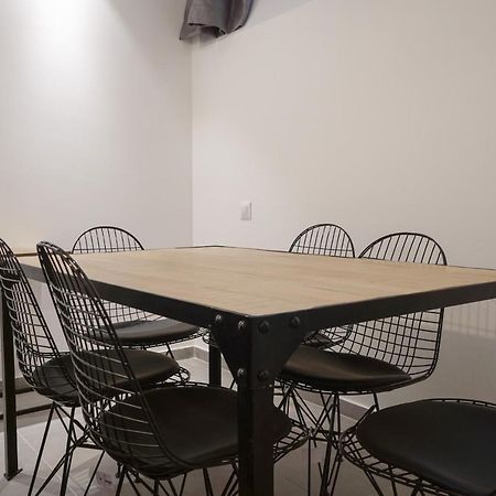 Modern Duplex Close To The Eiffel Tower ปารีส ภายนอก รูปภาพ